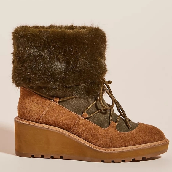 Cecelia New York Gemma Wedge Boot in Nutella NEW MSRP $225  Cecelia New York Graham Shearling Wedge Boots - Nutella brown